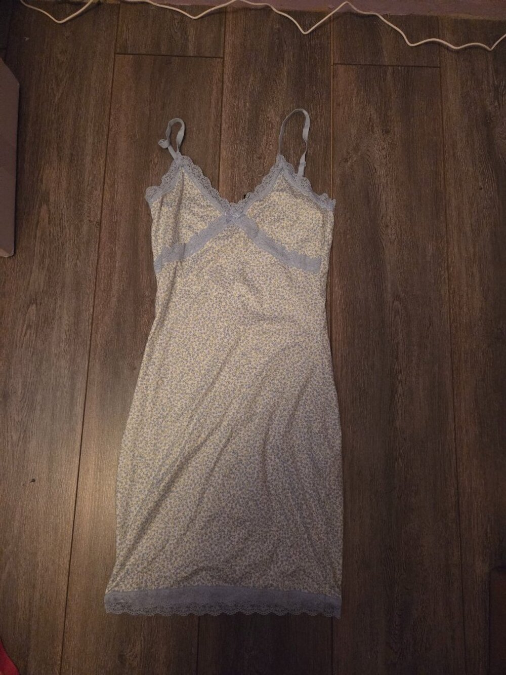 H&M ditty floral blue white dress size XS